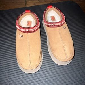 BRAND NEW UGG Tazz Mule Slip-On Platform Slipper